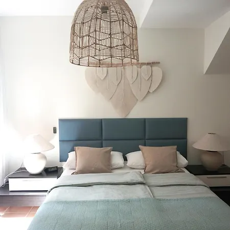 Cd30 With Private Heated Pool Vila